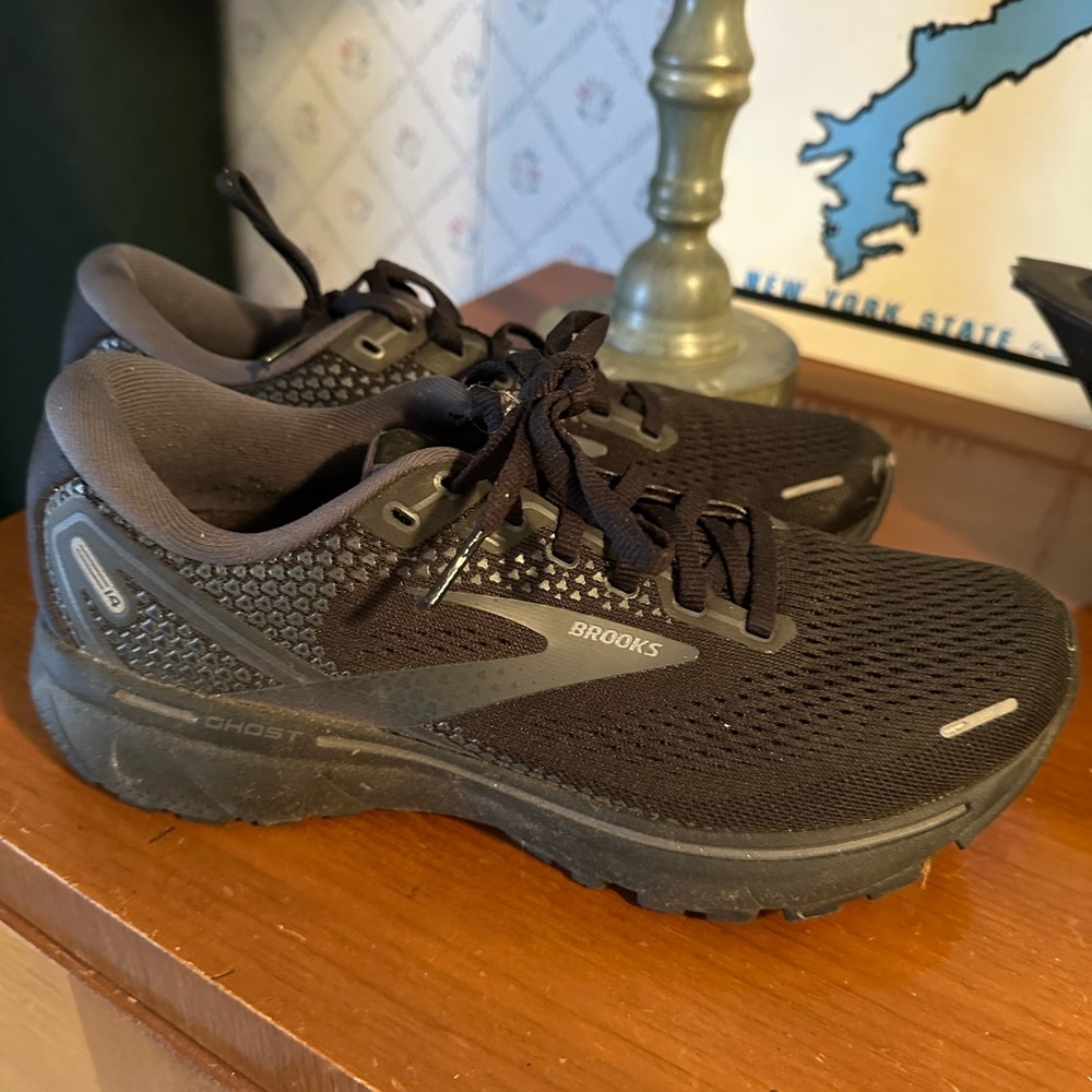 Brooks Ghost 14 Women’s Black Running Shoes